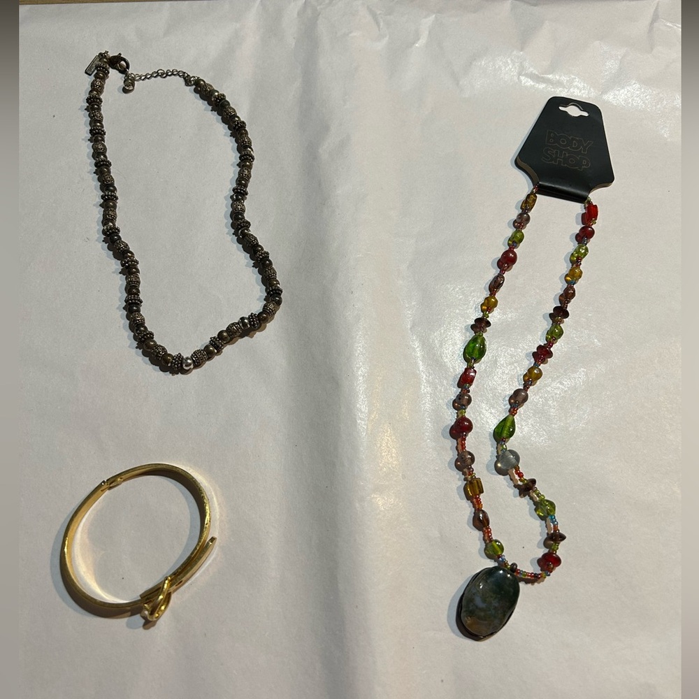 Lot of 3 1990's Jewelry Pieces One NWT beaded necklace buckle bracelet Napier